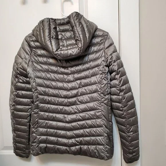 Esmara Silver Metallic Puffer Jacket with Hood, Women's size M - Picture 2 of 9